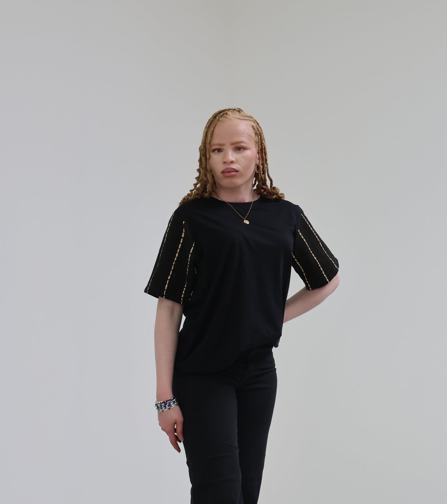 teeshirts: noir élégance