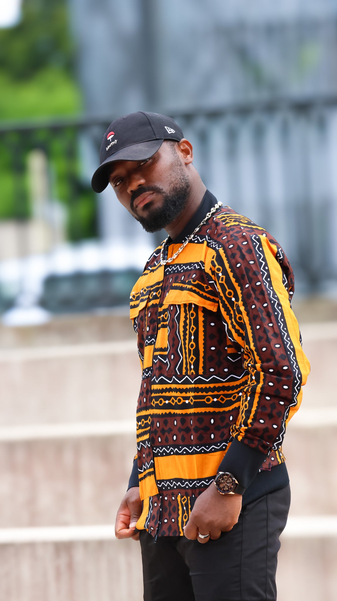 bombers jaune à détail