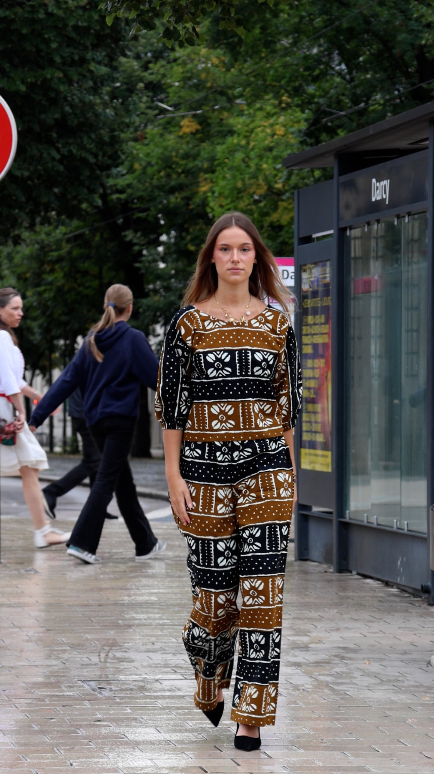 Ensemble femme bleu et marron