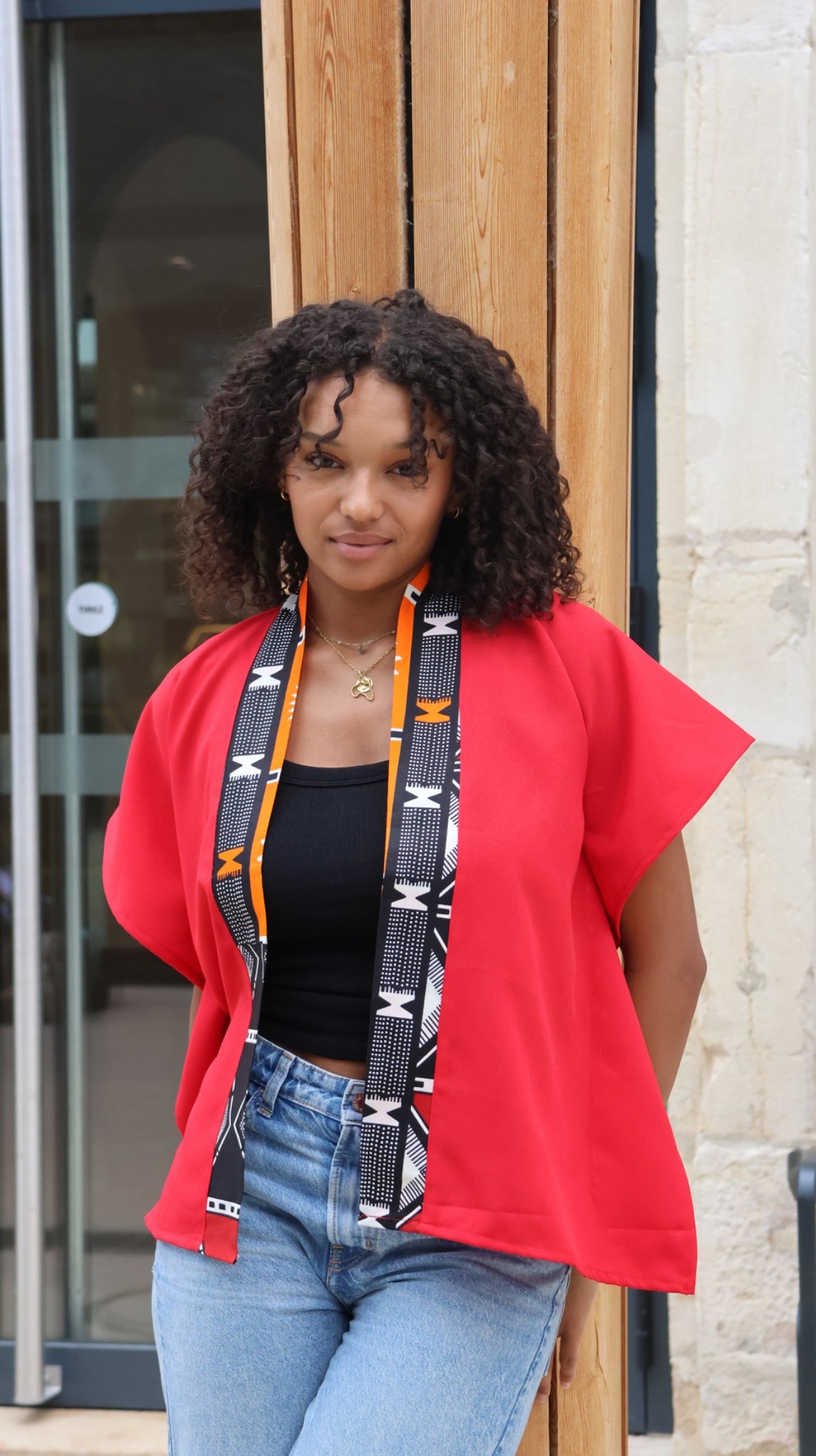 Veste rouge manche courte