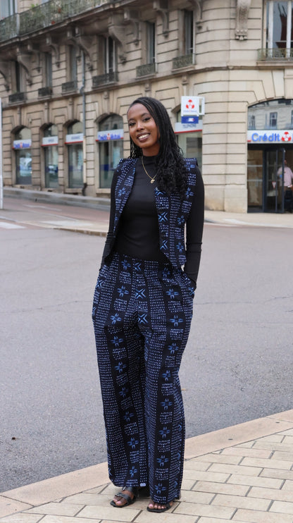 Ensemble bleu a motif femme